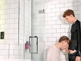 Bareback Shower Fuck