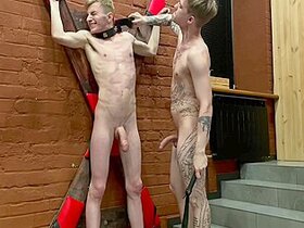 Bdsm Finale Top Invited The Bottom To The Hotel And Fucked Hard